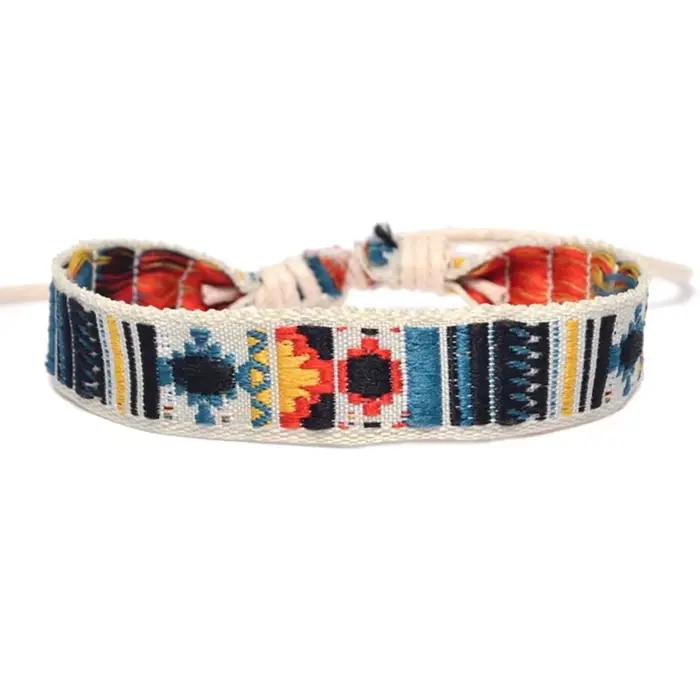 Bracelet brodé Boho Harvey Flower, bracelets tressés faits à la main, bijoux