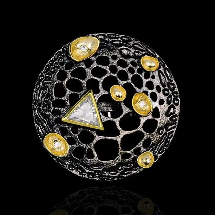Bague de personnalité exagérée pour hommes et femmes, ronde, creuse, bicolore, or noir, bicolore, bi