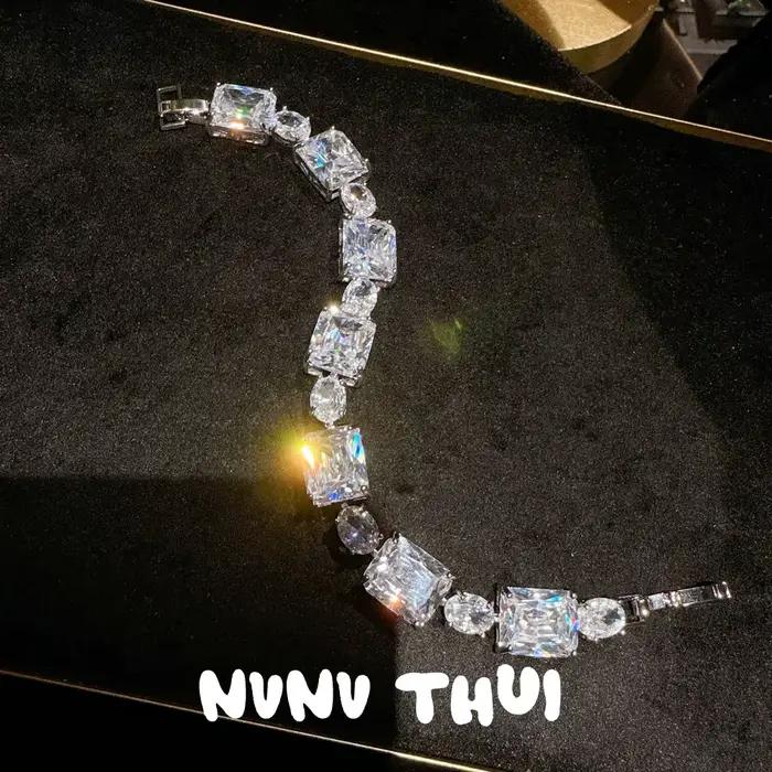 Bracelet Goutte d'Eau en Zircon Rose Princesse Autrichienne – Bijou Élégant