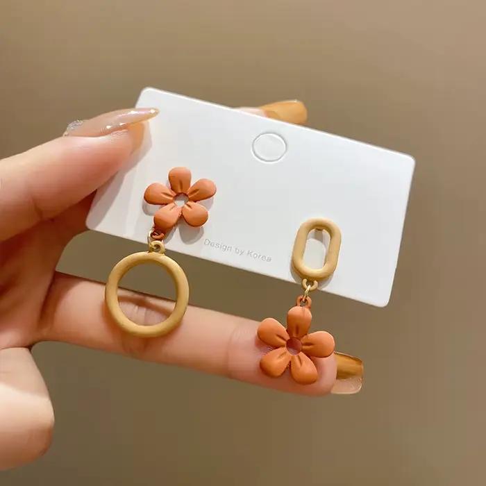 Boucles d'oreilles pendantes simples en forme de fleur de café pour femmes, nouveaux bijoux à la mod