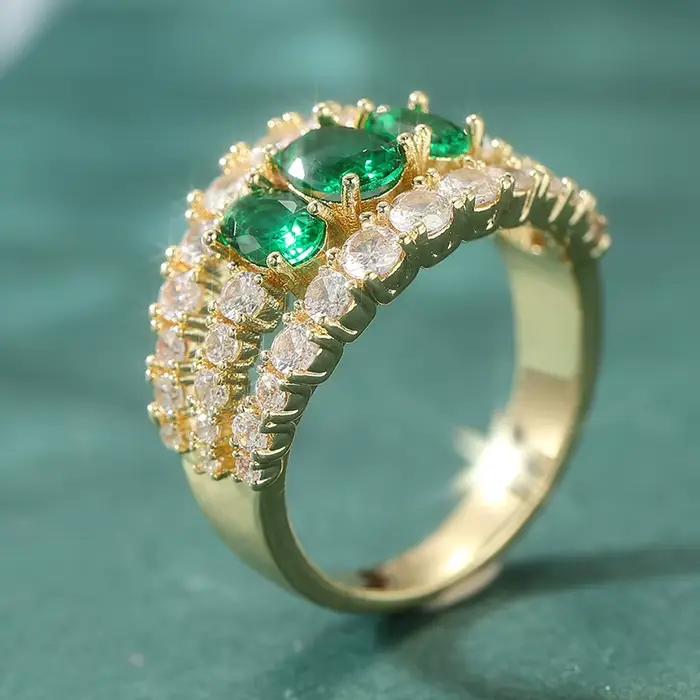 Bague dorée de style vintage incrustée de zircone synthétique verte pour femme, bijou élégant pour l