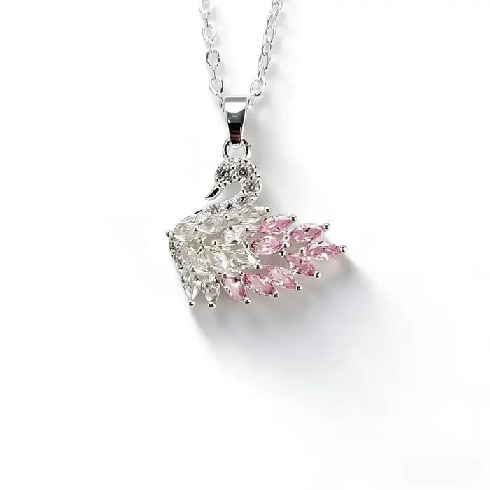 Collier élégant avec pendentif en cristal en forme de cygne rose pour femmes, bijoux de luxe à la mo