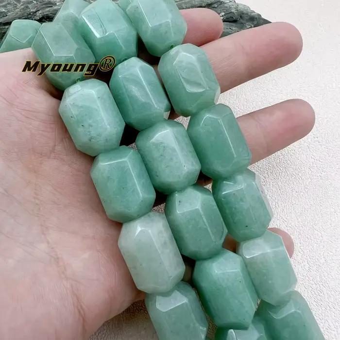 Grands perles de pépite de coupe d'aventurine de Jades verts naturels à facettes pour la fabrication de bijoux à bricoler soi-même mon 240136