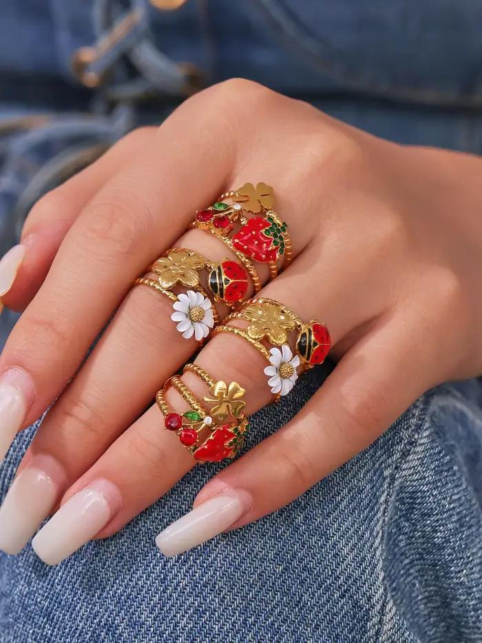 Bagues marguerite mignonnes pour femmes, étanche, en acier inoxydable plaqué or, belle bague, accessoires de bijoux quotidiens