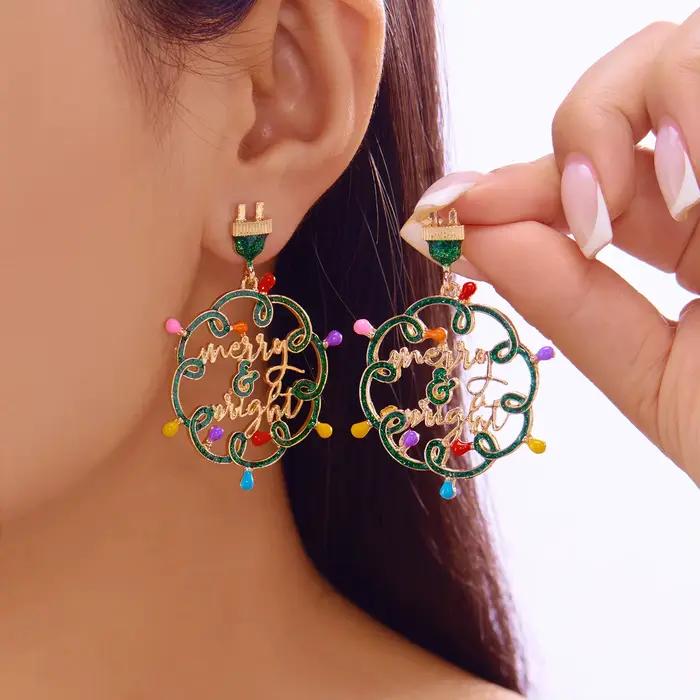 Boucles d'oreilles rouges pour femmes, chapeau étoile d'arbre de noël, goutte d'eau, bijoux délicats, boucles d'oreilles, cadeaux de noël