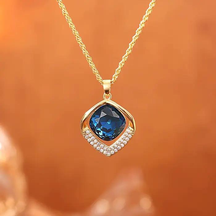 Collier en zircon bleu géométrique, design de niche haut de gamme, élégant et raffiné, chaîne de pull polyvalente
