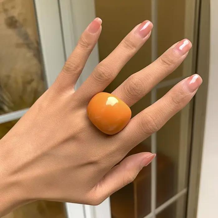 Bague en résine acrylique pour femme, bijoux exagérés, classique, grand breton, uni, géométrique, document bonbon, accessoires de mode