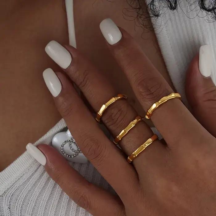Bague en forme de bambou en acier inoxydable, plaqué or 18 carats, étanche, ne ternit pas, anneau empilable pour femmes
