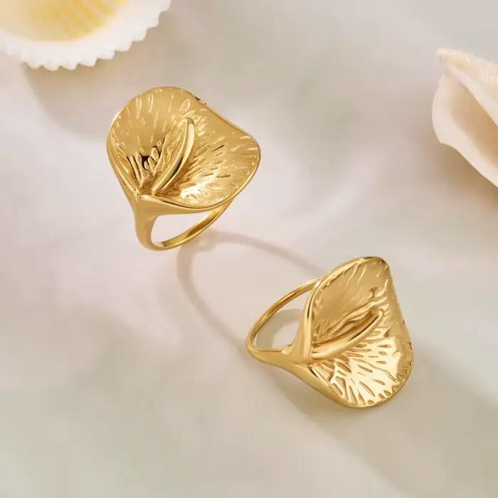 Bague en forme de feuille en acier inoxydable pour femmes, plaquée or 18 carats, motif fleur de lys, bague statement épaisse texturée, bague cocktail