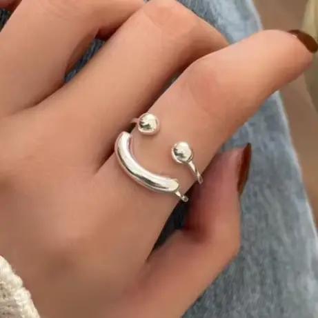 PONYKISS – bague ouverte minimaliste couleur argent avec visage souriant mignon pour femmes et filles, bijoux à la mode, accessoires de personnalité