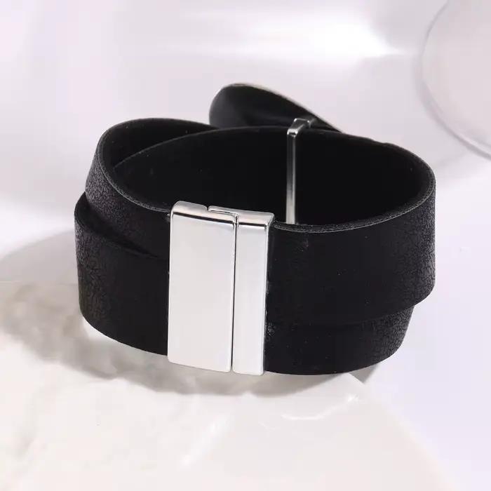 Bracelets géométriques en alliage de cuir PU pour femmes, grand cœur, amour, mode OL brossé, exagéré, bijoux à breloques