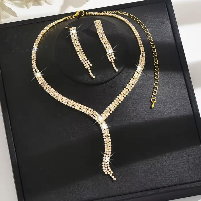 Ensemble de bijoux élégant en forme de Y avec pampilles, collier et boucles d'oreilles pendantes rétro luxueux, ensemble collier et boucles d'oreilles exquis en strass