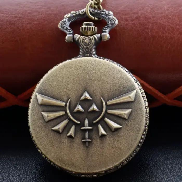 Zelda pierre épéiste Vintage Bronze Quartz montre de poche avec chaîne pendentif collier bibelots Festivals vacances meilleur cadeau