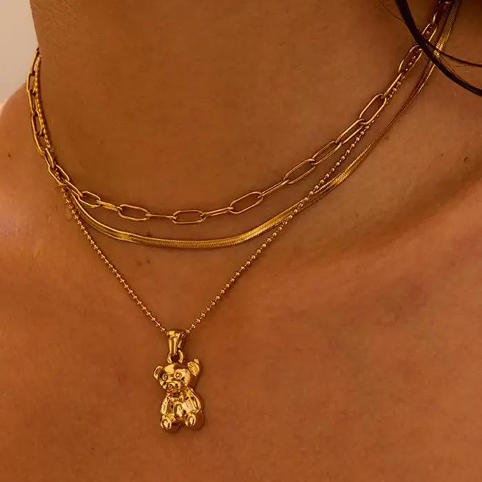YHTOT minimaliste 18K couleur or plaqué acier inoxydable ours en peluche pendentif collier chaîne empilable chaîne collier dames Accesso