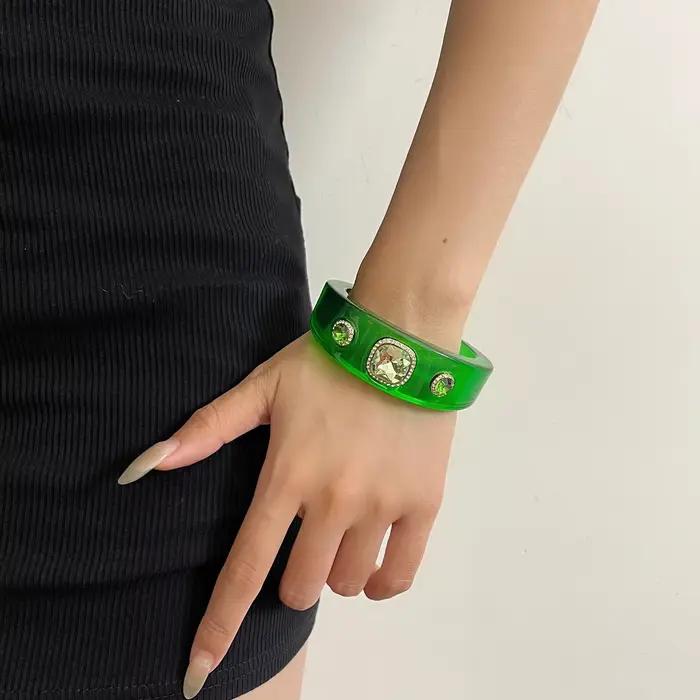 Bracelet en résine avec strass colorés, Design exagéré Unique, à la mode, exquis, multicolore, géométrique, circulaire, large