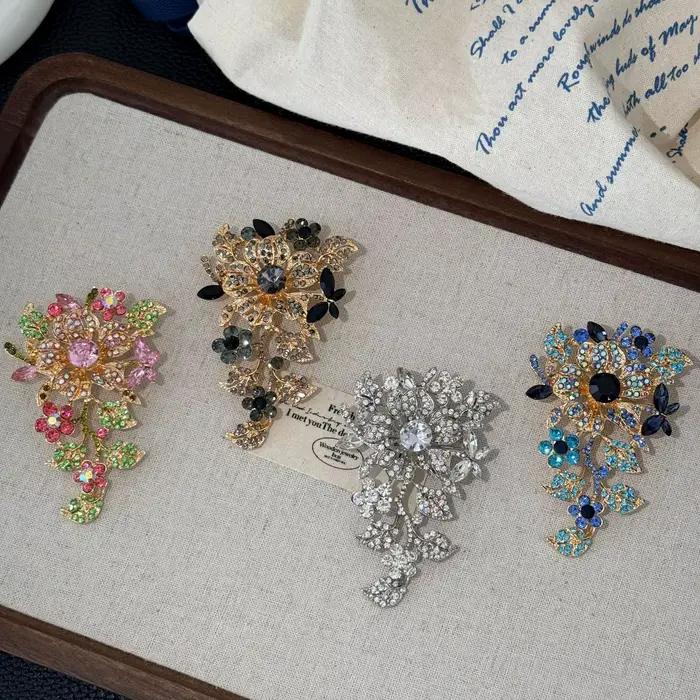 Broches de style baroque, design floral vintage de luxe pour hommes et femmes, bijoux et accessoires de mode
