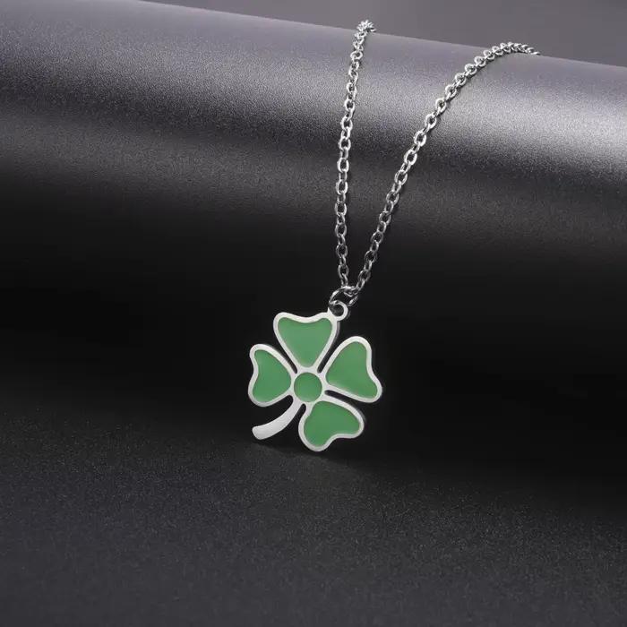 Vassago collier trèfle à quatre feuilles pour femmes en acier inoxydable trèfle vert pendentif collier Shamrock irlandais irlande trèfle chanceux