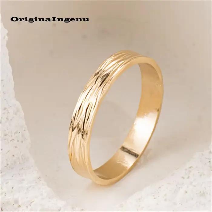 Bague optique remplie d'or 14 carats faite à la main, bague d'empilage personnalisée, bijoux délicats, bijoux simples et étanches