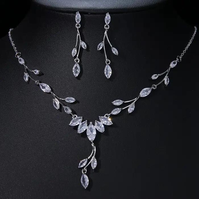 SUGO – ensemble de boucles d'oreilles et colliers en zircone blanche brillante, nouveau Design de br