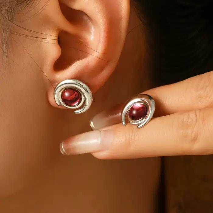 Bagues rondes en acier inoxydable plaqué or grenat rouge pour femme, breloque étanche, cadeau de bij