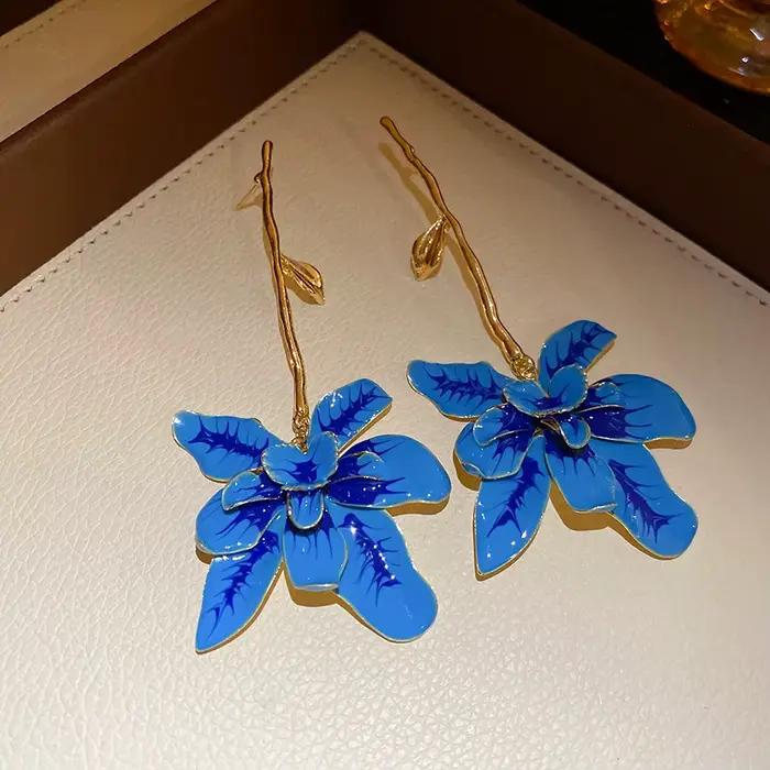 Boucles d'oreilles pendantes en forme de fleur, design rétro élégant et luxueux, accessoires pour le