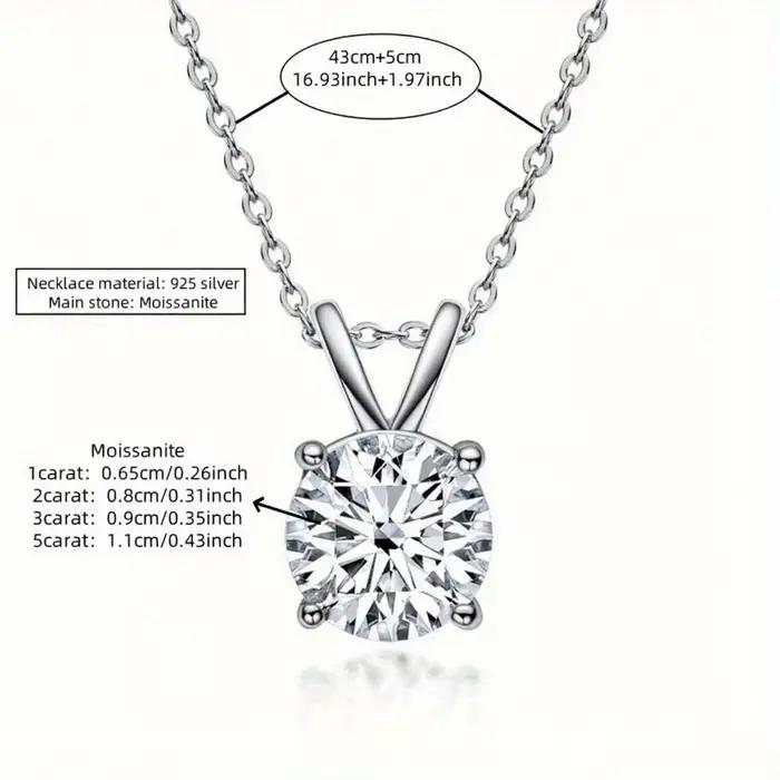 Collier classique, simple, élégant et de haute qualité en argent sterling 925 avec moissanite à quat