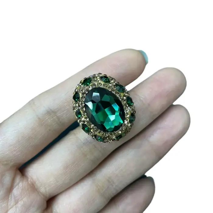 Bague en cristal vert pleine de diamants, bijoux de luxe légers de tempérament Noble, Design Vintage pour fête de mariage, bijoux haut de gamme