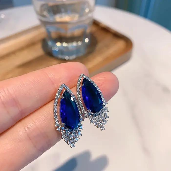Parure de bijoux élégante pour filles, boucles d'oreilles et collier de mariée en zircon, bijoux de luxe pour mariage, bijoux goutte d'eau bleue, cadeau de fête tendance