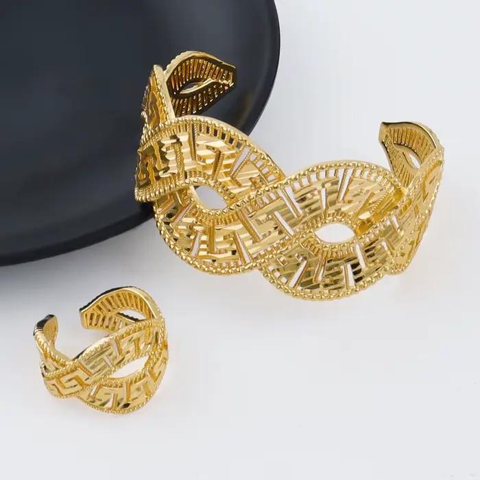 Ensemble de bijoux de luxe plaqué or pour femmes, collier, boucles d'oreilles, bracelet, bague, plaqué or 18 carats, bijoux de Dubaï pour femmes, cadeaux exquis