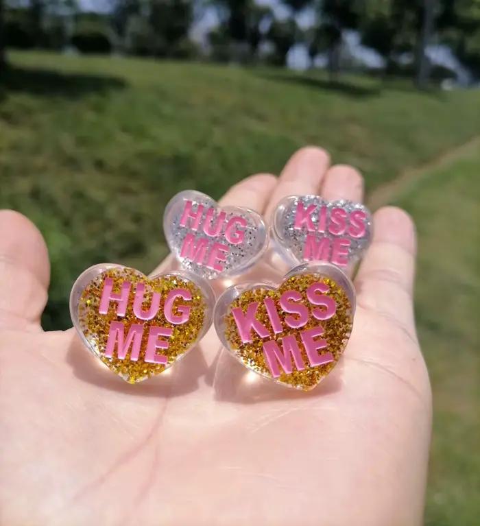 FishSheep – bagues coréennes transparentes en acrylique à paillettes pour femmes, bijoux de fête en résine transparente colorée avec lettres en forme de cœur
