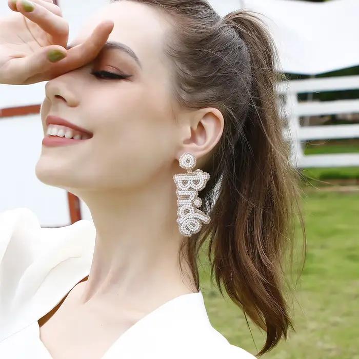 Mariée à être Boucle D'oreille Bachelorette poule Parti voyage Douche Nuptiale boho plage rustique mariage fiançailles Décoration Cadeau