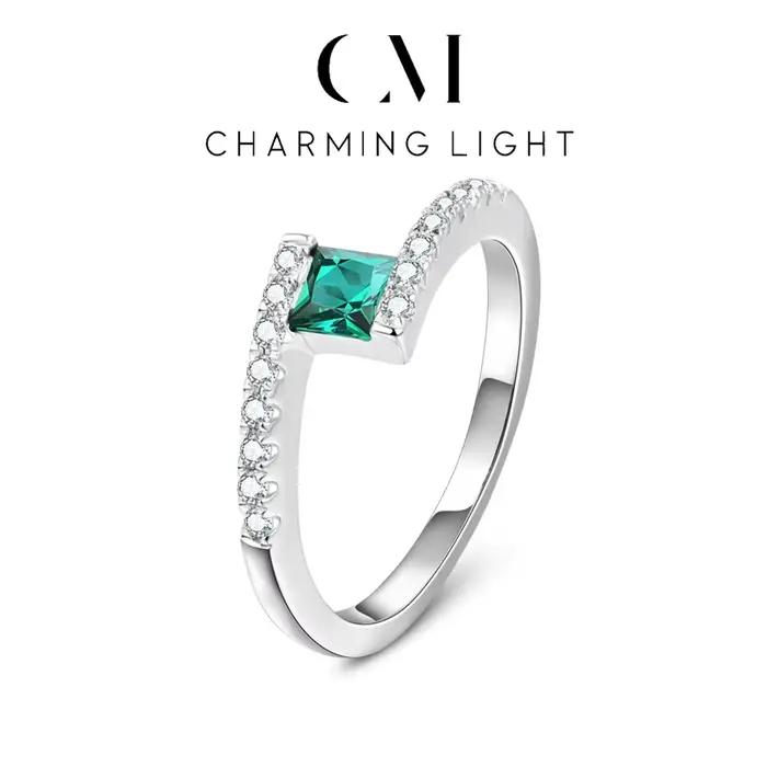 Charmant minimaliste 1.0 Carat créé bague émeraude pierre précieuse 925 en argent Sterling pour les femmes bague de fiançailles bijoux fins en gros