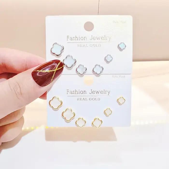 Ensemble de boucles d'oreilles trèfle à quatre feuilles pour femmes, haut de gamme, géométrique intégré, coquille blanche, trois paires de bijoux d'oreille, nouvelle collection 2025