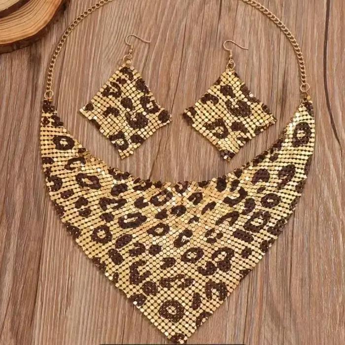 Ensemble de bijoux indiens pour femmes, biscuits brillants, tour de cou en métal, boucles d'oreilles de la présidence, fête de mariage, ensembles de bijoux à la mode