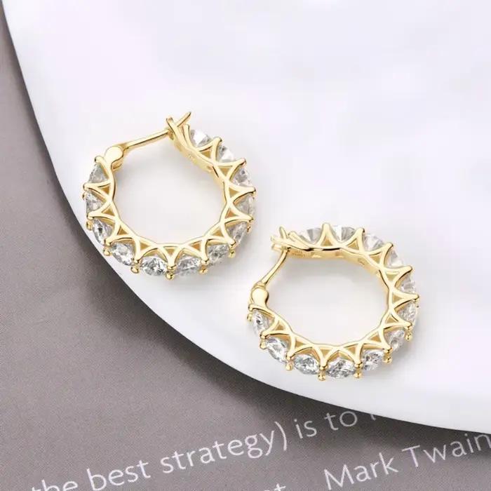 M-JAJA Moissanite boucles d'oreilles pour femmes 18K plaqué or blanc 925 en argent Sterling diamant boucle d'oreille de mariage bijoux à la mode
