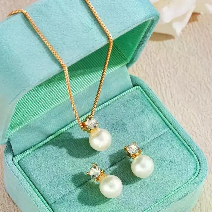 Bijoux en fausses perles de luxe discrètes pour femmes, accessoires élégants classiques à la française pour les fêtes de mariage et les cadeaux