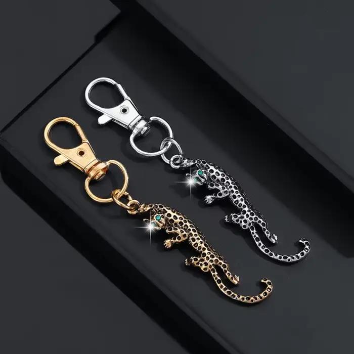 Porte-clés pendentif panthère Animal pour femmes, sac à main, breloques de voiture pour hommes, ornements, bijoux à la mode, cadeaux