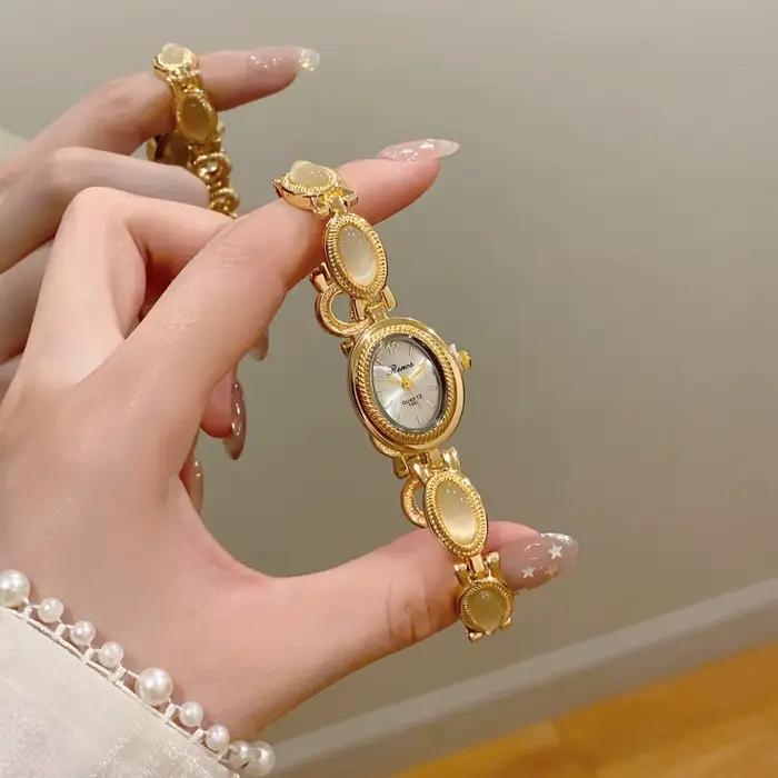 Nouvelle montre-bracelet élégante pour femme avec pierres précieuses colorées, mouvement à quartz, cadran ovale, idéale pour le quotidien et les fêtes, cadeau parfait.