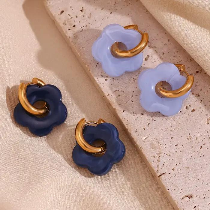 Boucles d'oreilles créoles cercle doré avec breloques en résine acrylique motif fleur colorée, bijoux de mode pour femmes