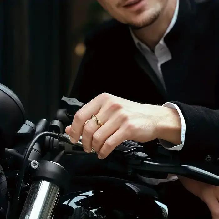 Bagues de mariage en acier inoxydable pour Couples, gravure Laser exquise, bijoux de film à la mode pour hommes et femmes, cadeaux, vente en gros