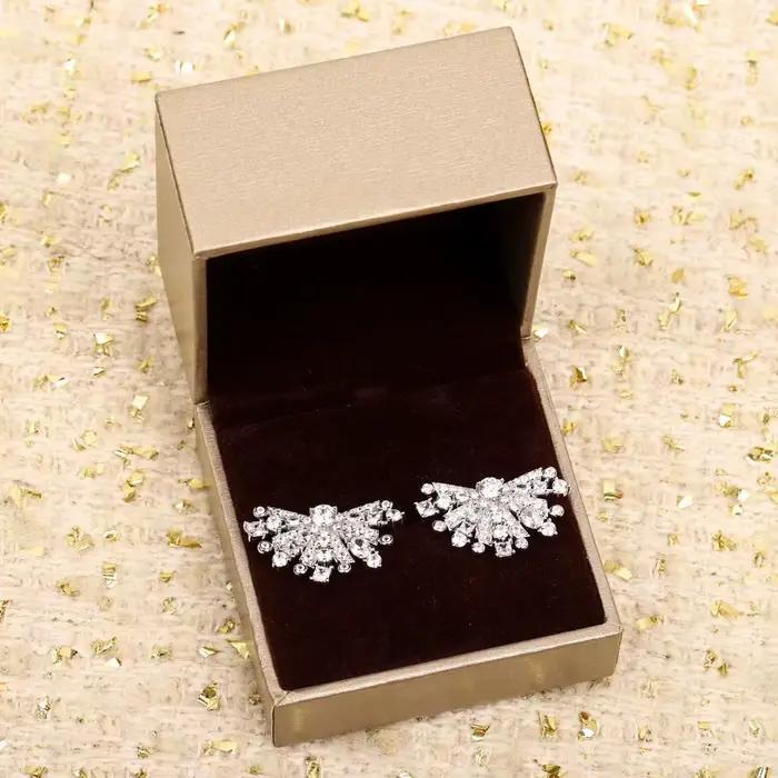 Boucles d'oreilles en argent pur 2024 pour femmes, démontrent de neige étoilés, étoiles, bijoux élégants et charmants, cadeaux pour les travailleurs de la marque, tendance et chaude, nouveau, 925
