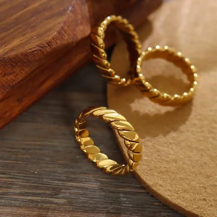 Bagues en acier inoxydable 316L pour femmes, plaqué or 18 carats, étanche, ne se décolore pas, Simple, bijoux pour Couples, cadeau