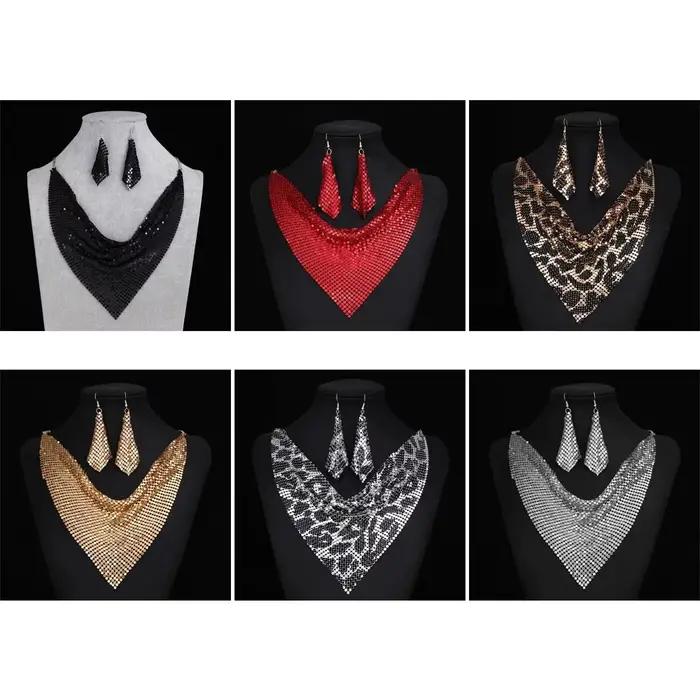 Ensemble de bijoux indiens pour femmes, biscuits brillants, tour de cou en métal, boucles d'oreilles de la présidence, fête de mariage, ensembles de bijoux à la mode
