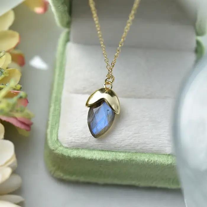 ITSMOS gland cristal naturel pendentif collier Amazonite/labradorite plaqué or rhombique Simple collier bijoux pour femmes cadeau