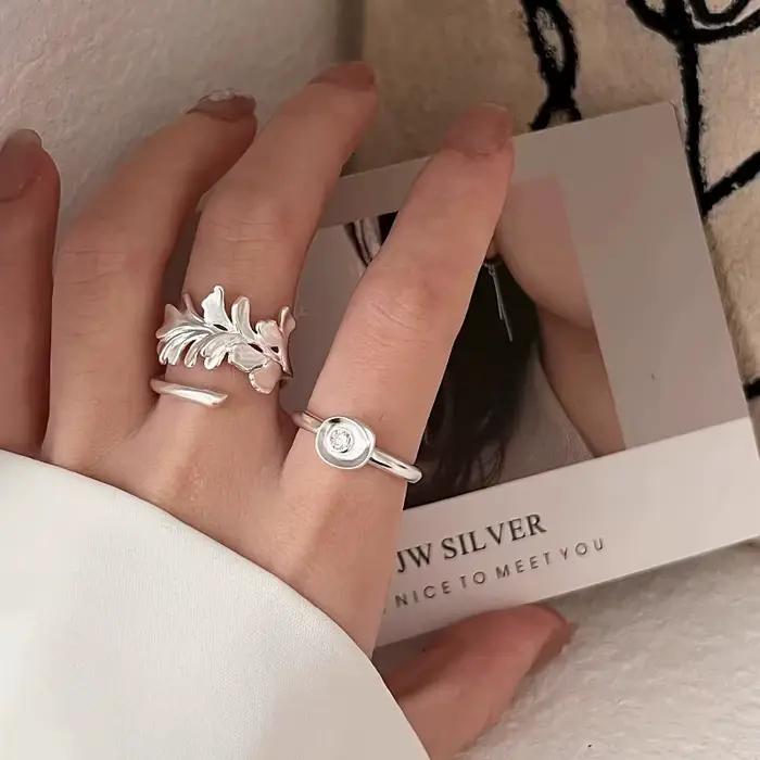 Bague asymétrique en feuille de Ginkgo pour femmes, couleur argent, ouverte et réglable, bijoux tendance, accessoires minimalistes