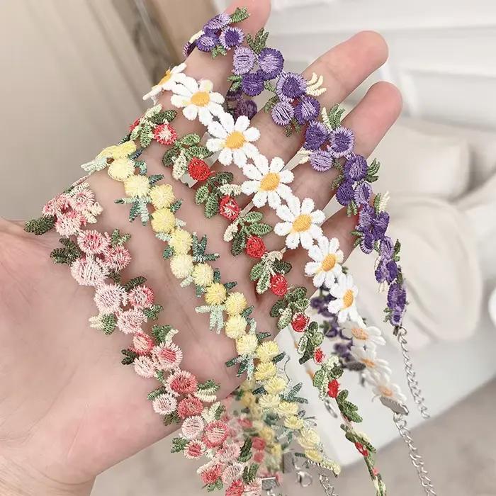Collier ras du cou en dentelle à fleurs douces pour femmes et filles, broderie de bonne qualité, accessoire de Design romantique à la mode