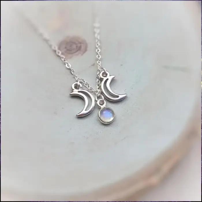 Collier Triple lune, bijoux wiccan, collier pentacle triple déesse, collier pentagramme, collier païen