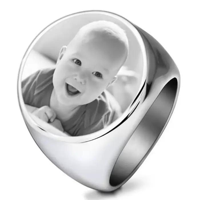Bagues personnalisées pour hommes, chevalière ronde en acier inoxydable avec nom de Photo, bijoux personnalisés pour hommes