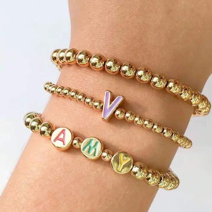 1 bracelet de perles avec lettres de nom personnalisées, bracelet en or avec texte personnalisé fait à la main, cadeau de noël et de Thanksgiving