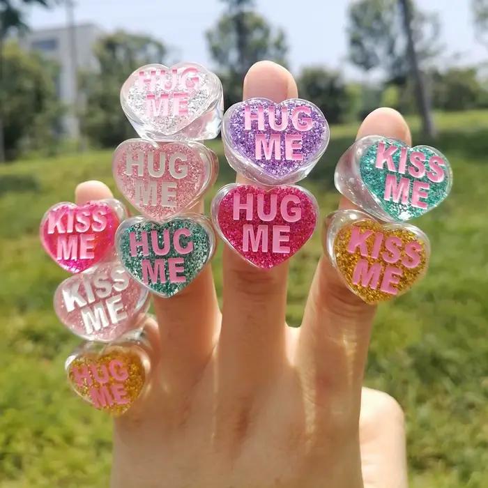 FishSheep – bagues coréennes transparentes en acrylique à paillettes pour femmes, bijoux de fête en résine transparente colorée avec lettres en forme de cœur